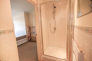 Photo 24- click for photo gallery